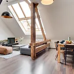 Ultimate Prague 1 Experience - Duplex, Roof Top Terrace, Prague Castle View, Free Parking Over Weekends