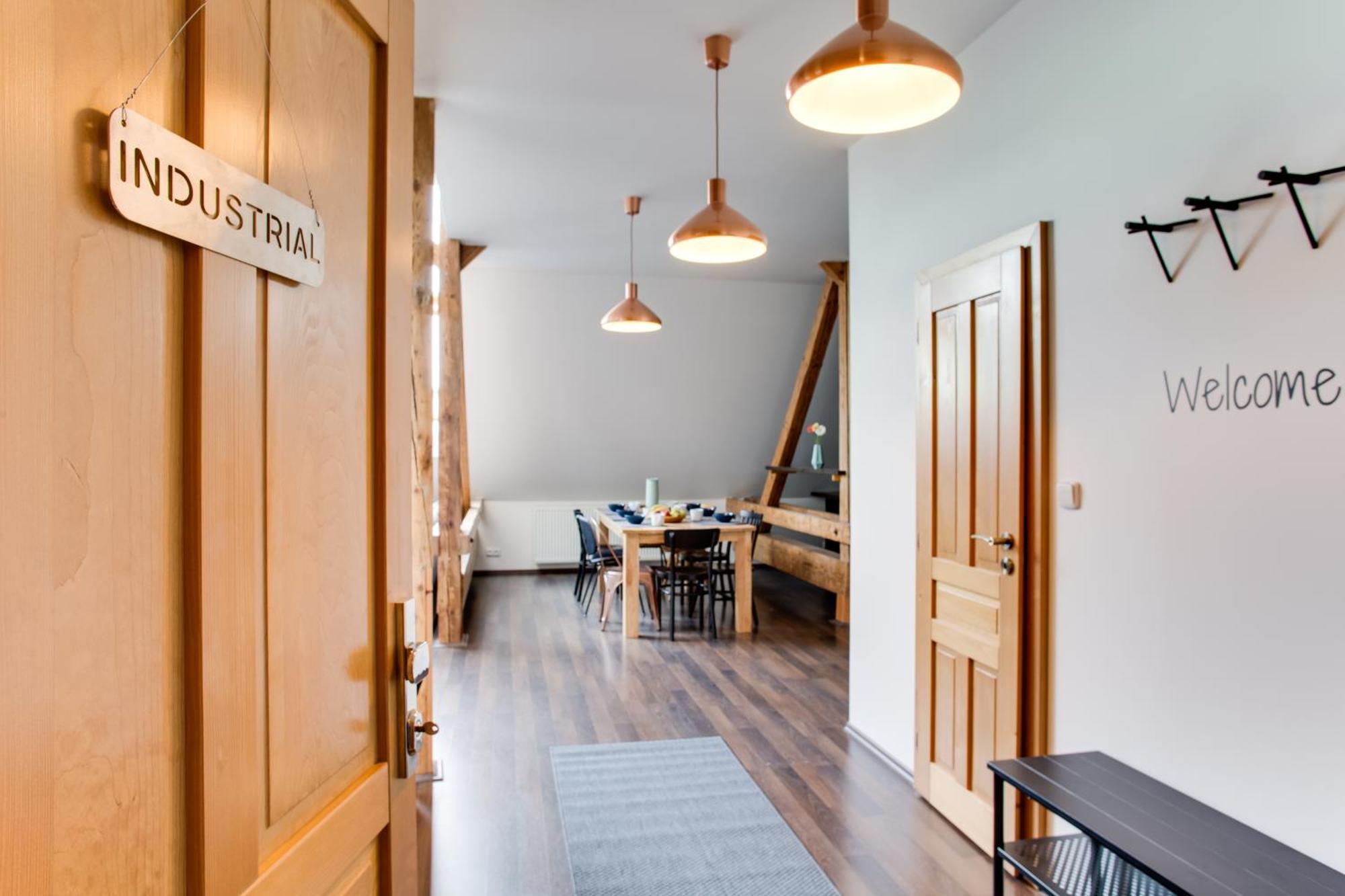 Ultimate 1 Experience - Duplex, Roof Terrace, Castle View, Free Parking Over Weekends Prag